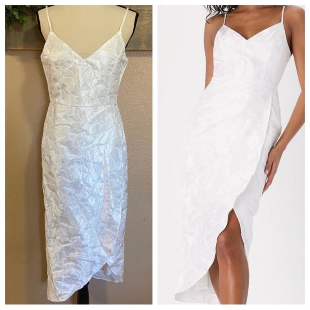 NWOT Lulus White Floral Jacquard Sleeveless Midi Dress